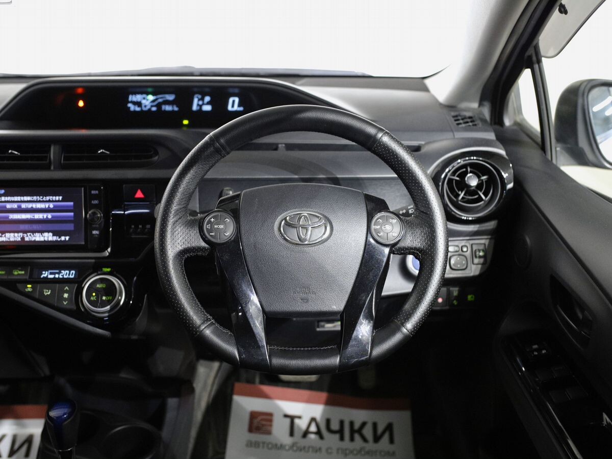 Toyota Aqua 2016 - фото автомобиля