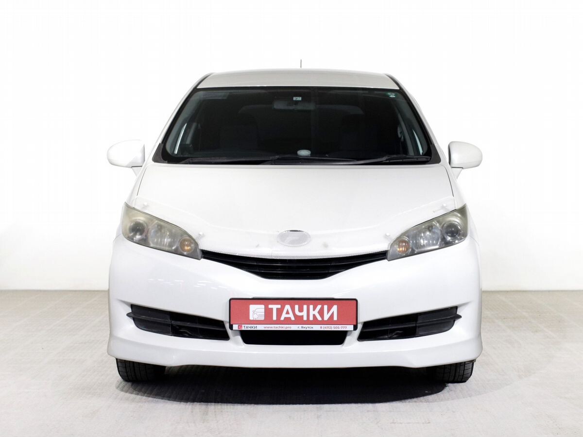 Toyota Wish 2011 - фото автомобиля