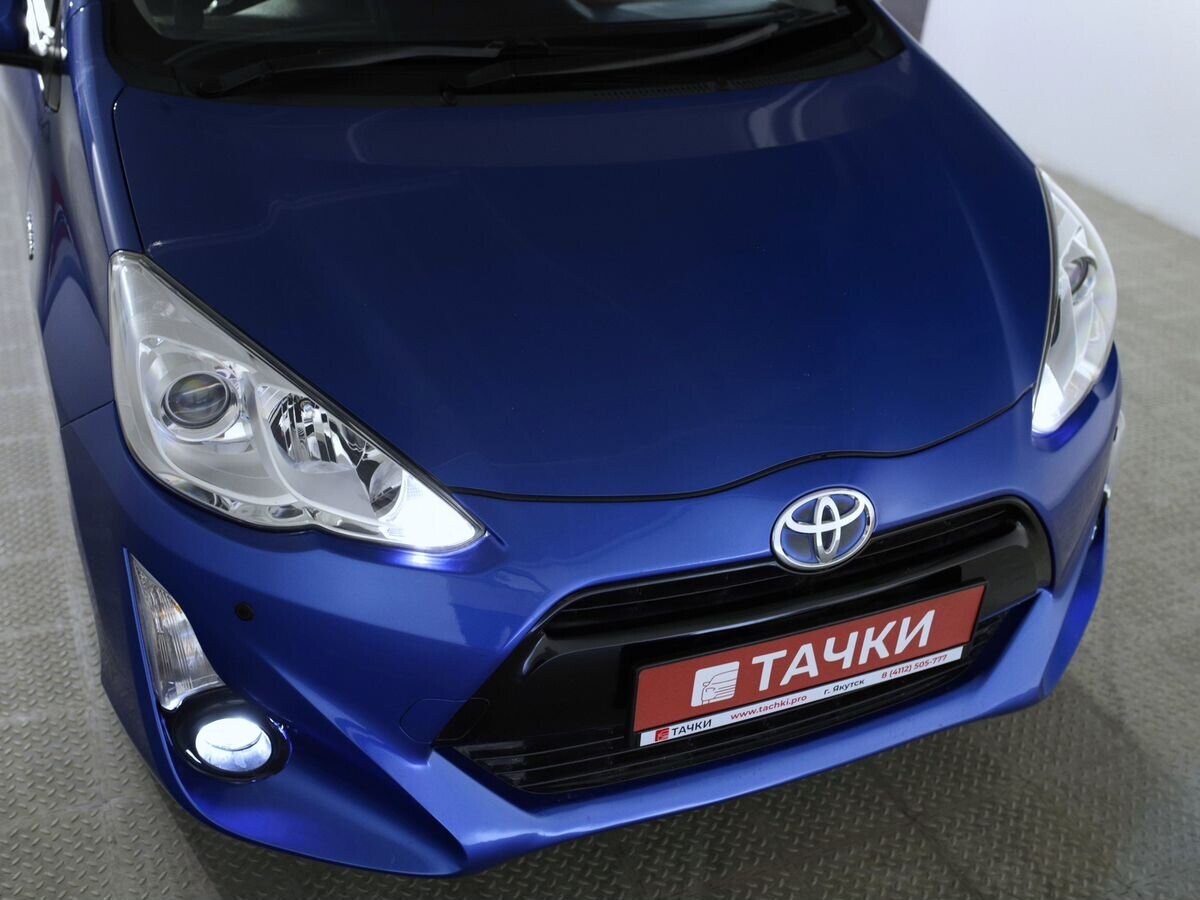 Toyota Aqua 2015 - фото автомобиля