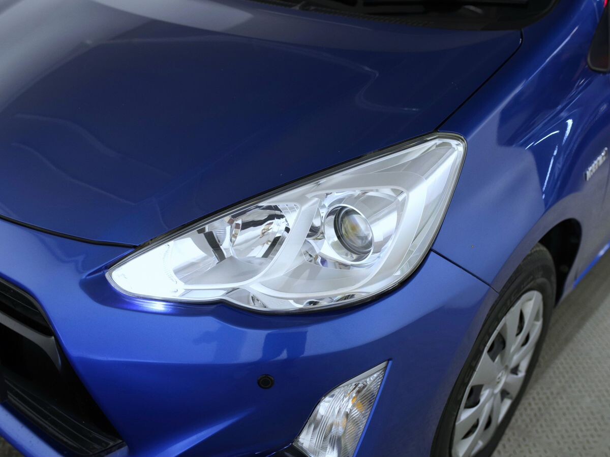 Toyota Aqua 2015 - фото автомобиля