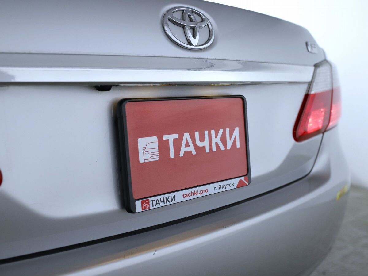 Toyota Premio 2010 - фото автомобиля