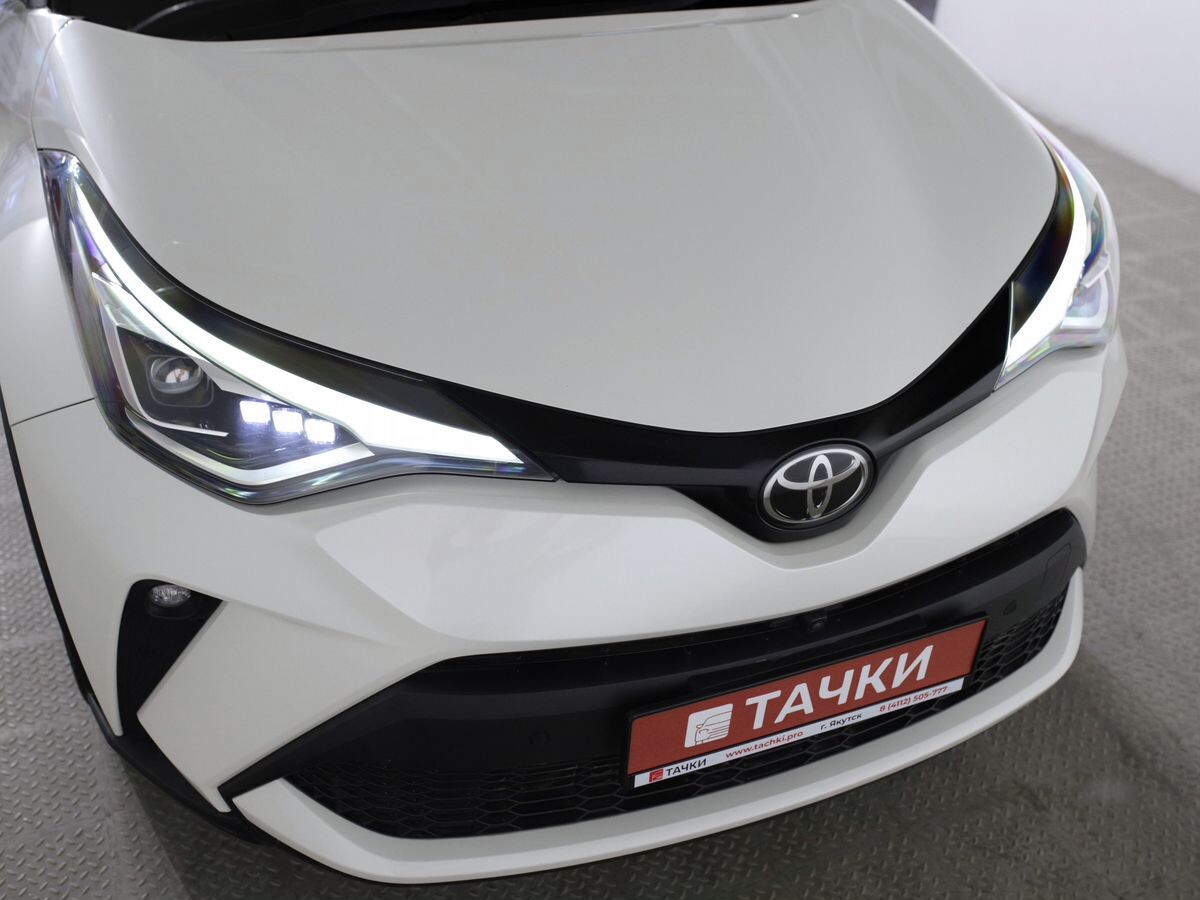 Toyota C-HR 2019 - фото автомобиля