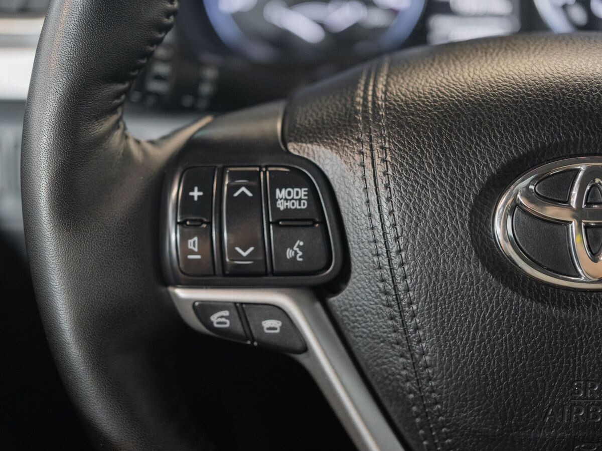 Toyota Highlander 2015 - фото автомобиля