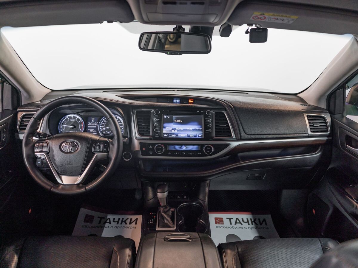 Toyota Highlander 2015 - фото автомобиля