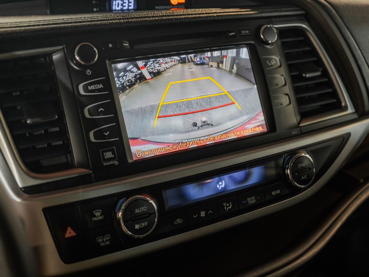 Toyota Highlander 2015 - фото автомобиля