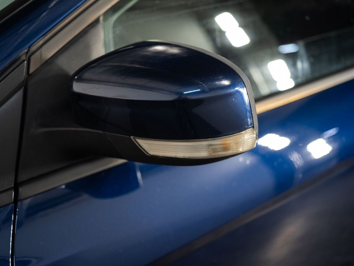 Ford Focus 2012 - фото автомобиля