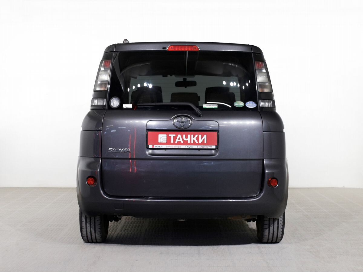 Toyota Sienta 2015 - фото автомобиля