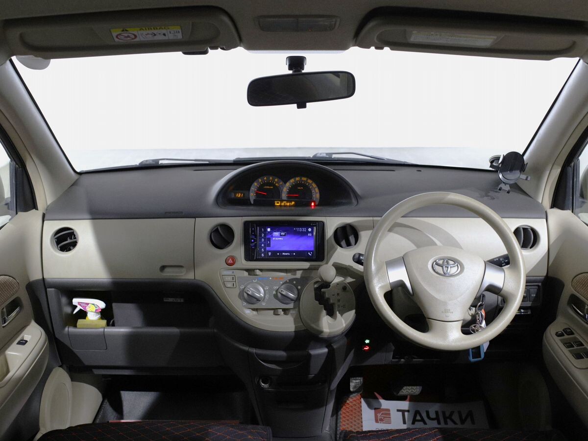 Toyota Sienta 2015 - фото автомобиля