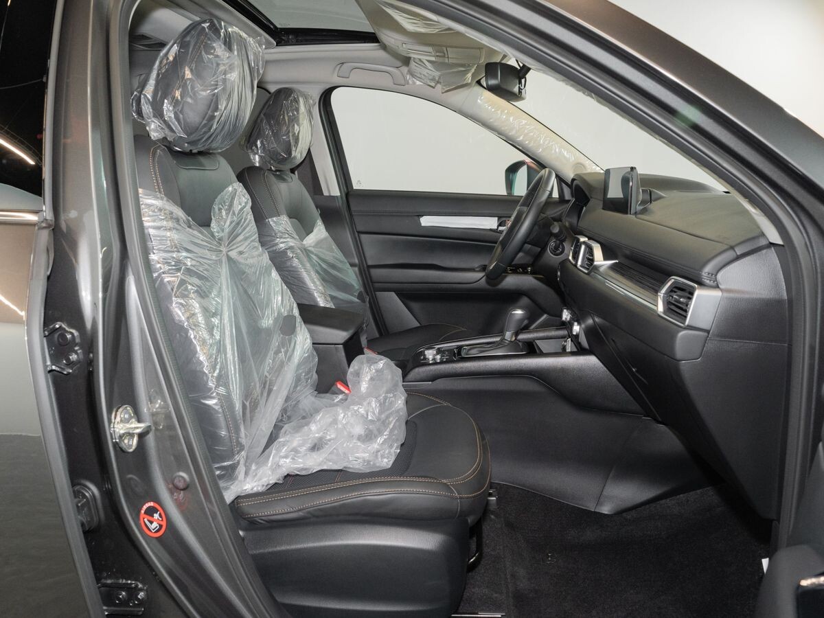 Mazda CX-5 2025 - фото автомобиля
