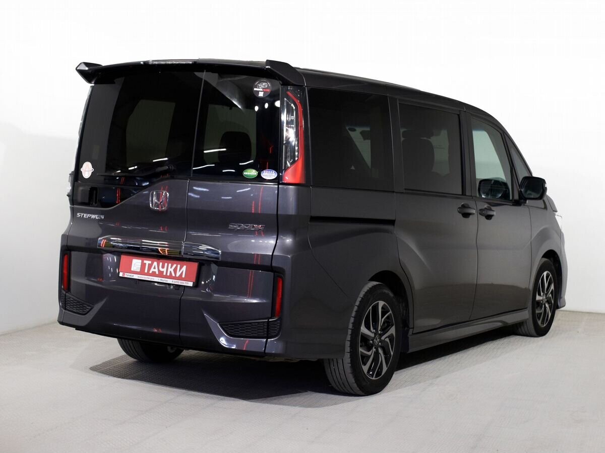 Honda Stepwgn 2020 - фото автомобиля