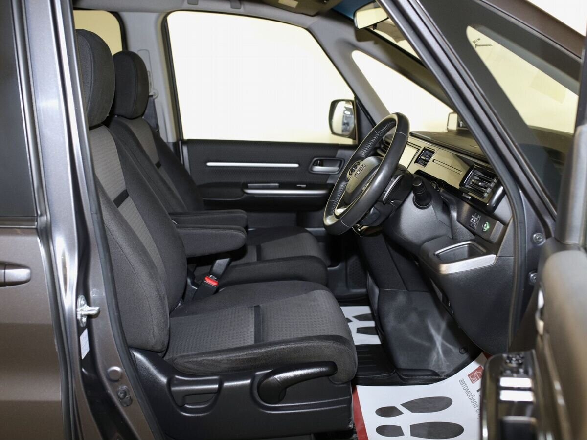 Honda Stepwgn 2020 - фото автомобиля
