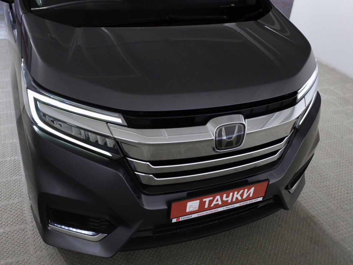 Honda Stepwgn 2020 - фото автомобиля