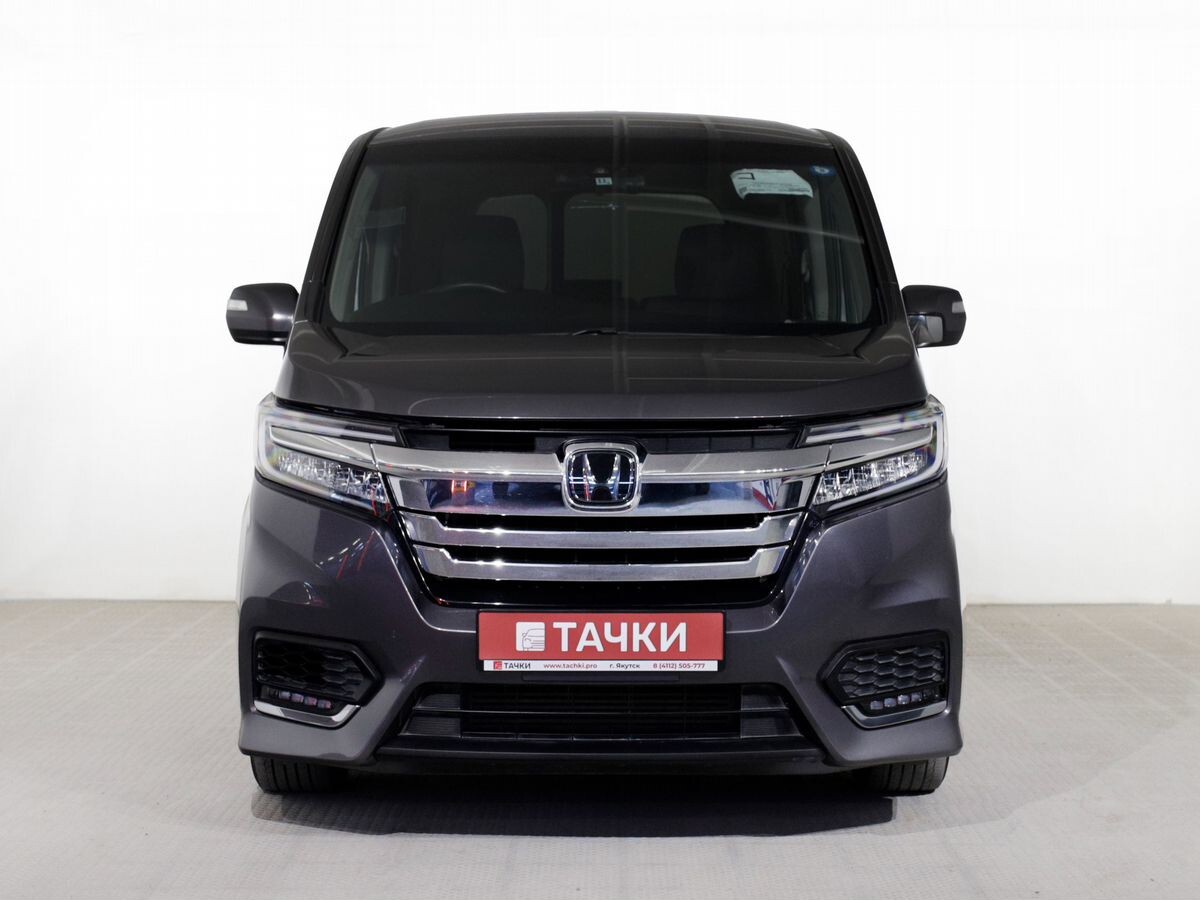 Honda Stepwgn 2020 - фото автомобиля