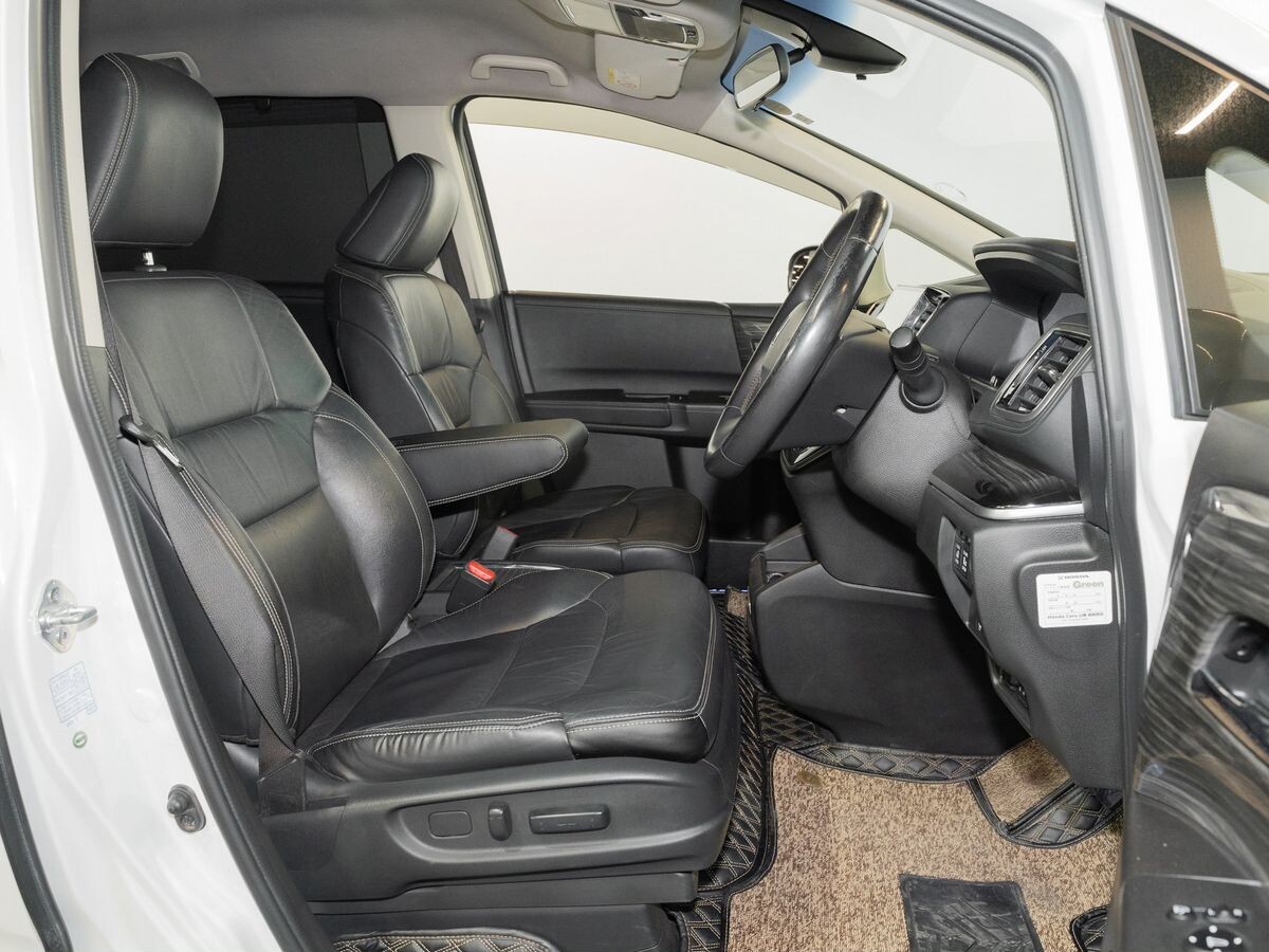 Honda Odyssey 2016 - фото автомобиля