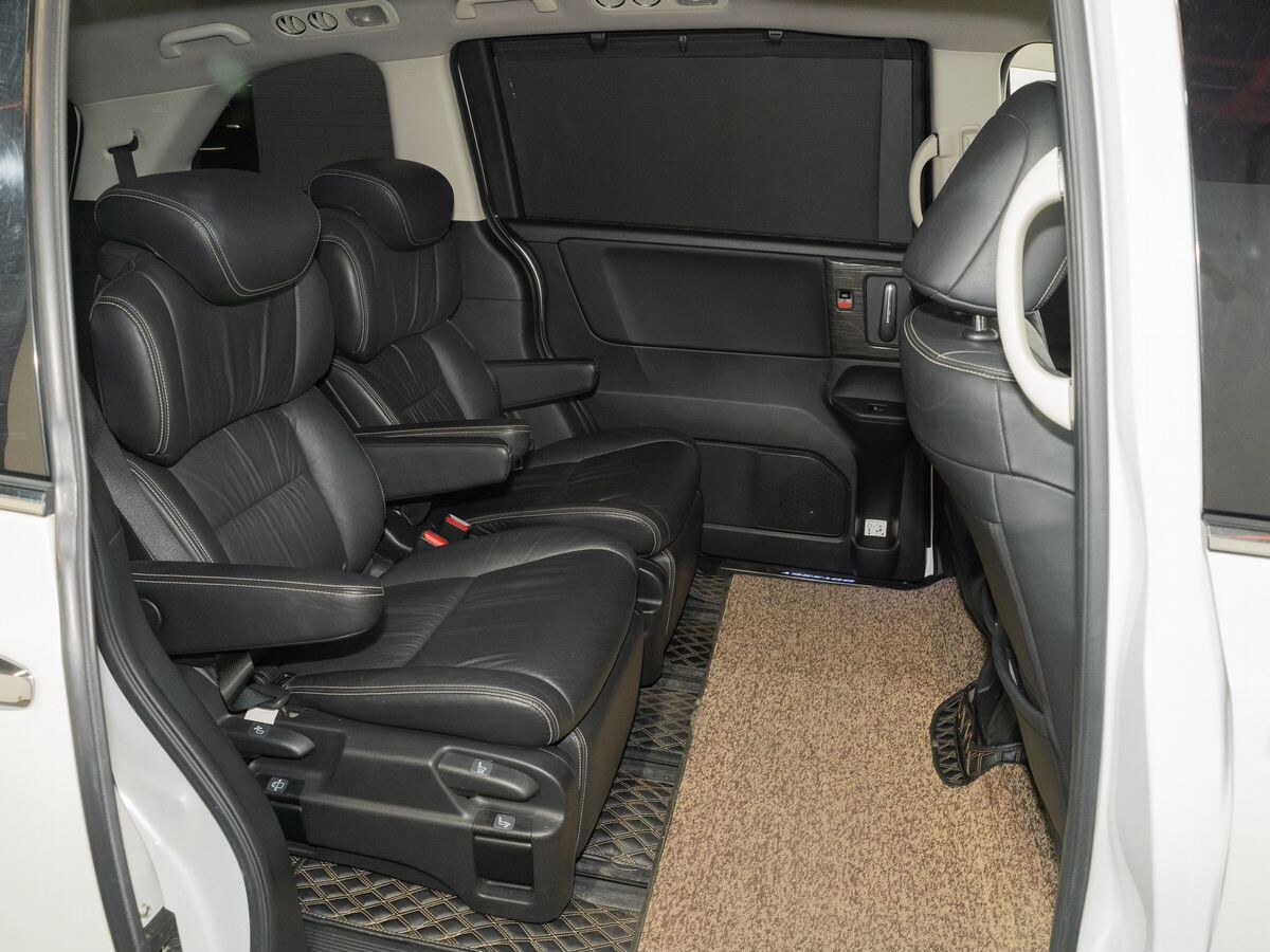 Honda Odyssey 2016 - фото автомобиля
