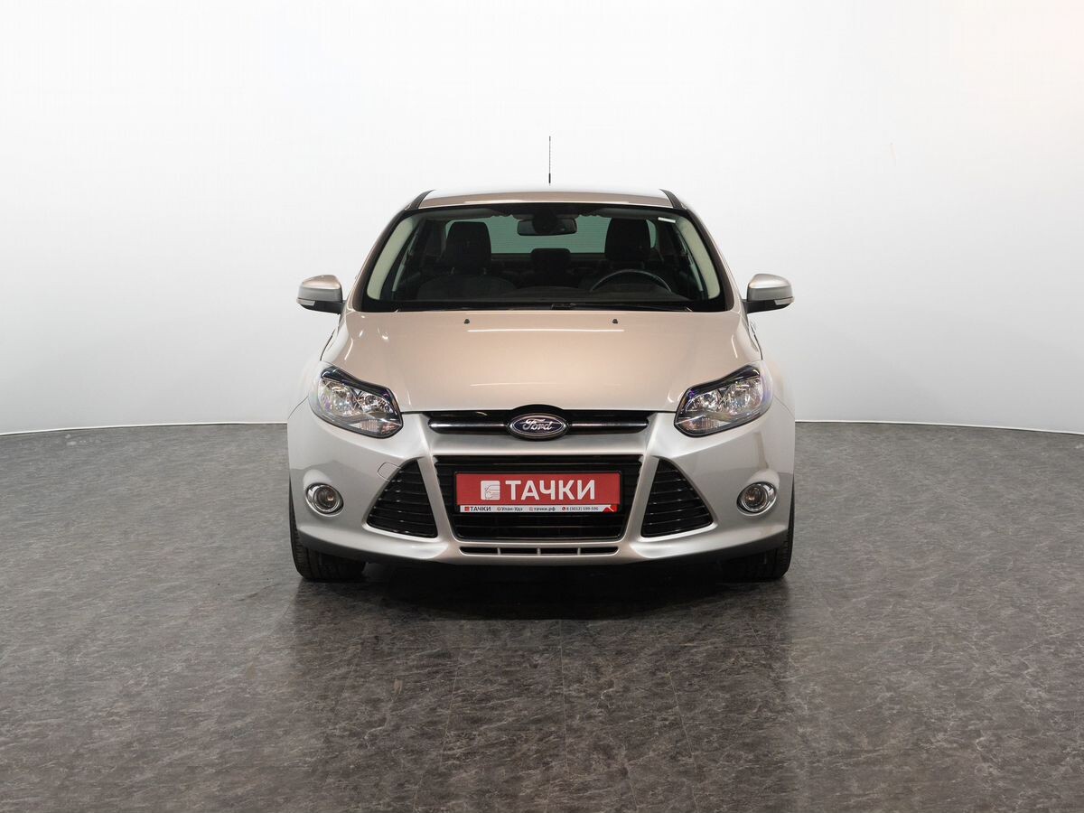 Ford Focus 2012 - фото автомобиля