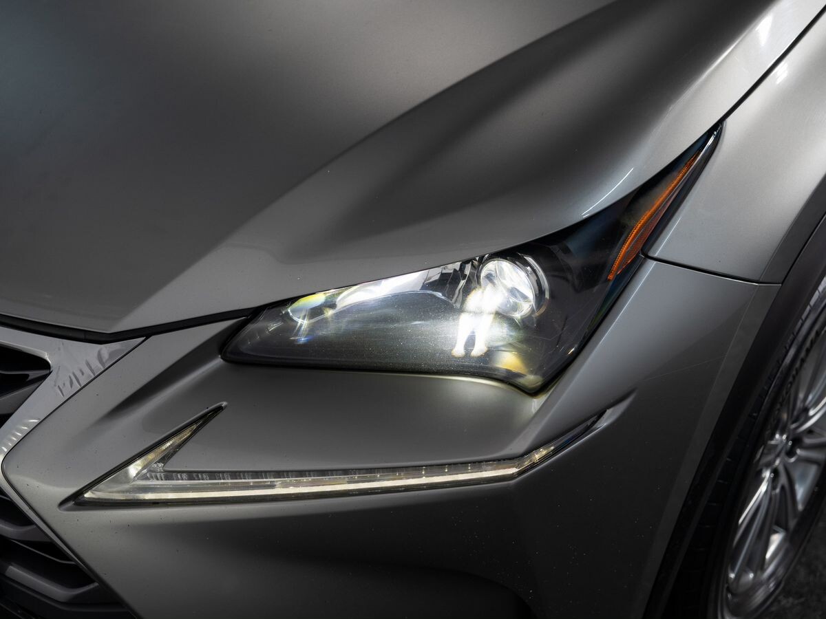 Lexus NX200 2015 - фото автомобиля