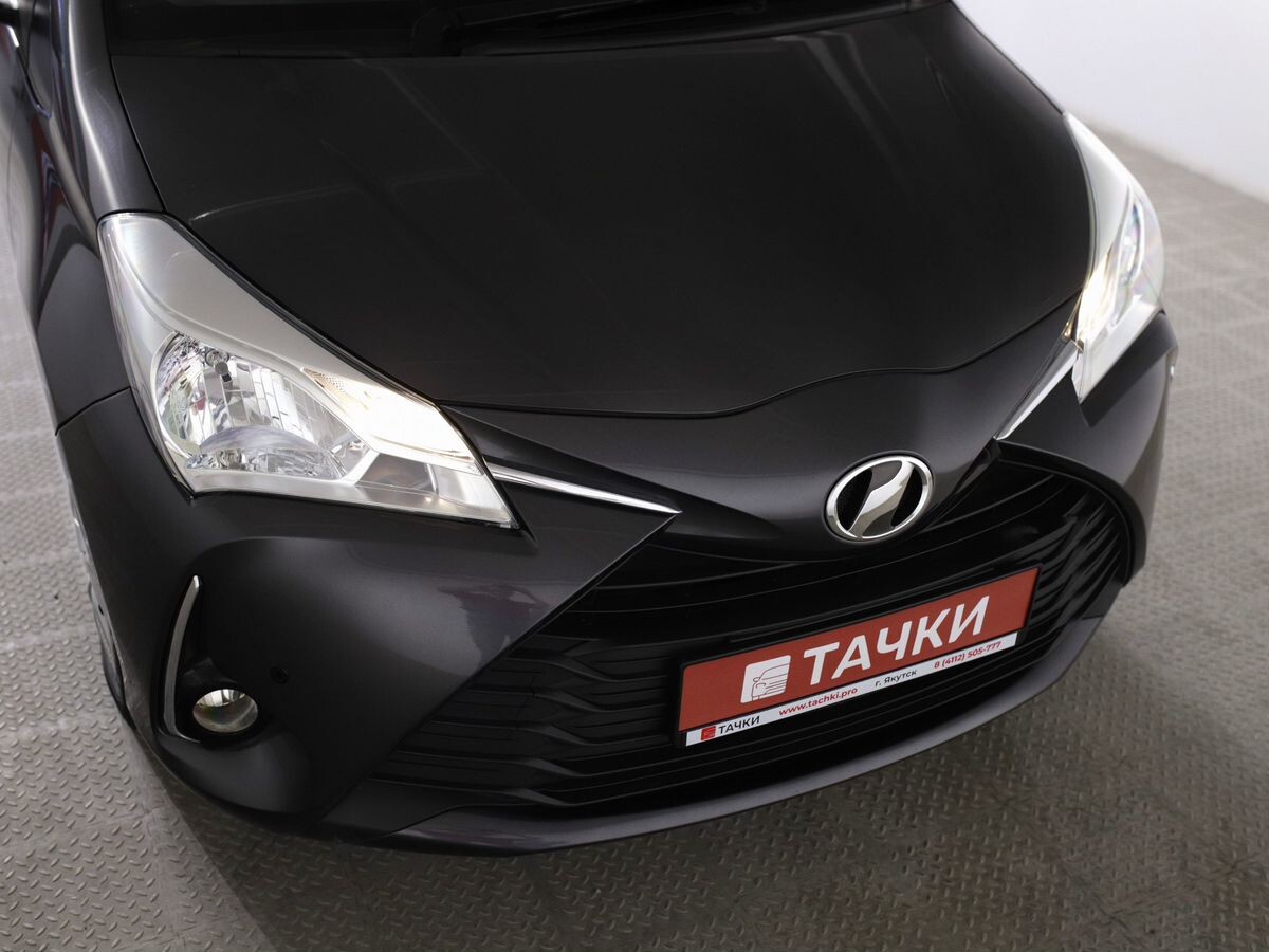 Toyota Vitz 2019 - фото автомобиля