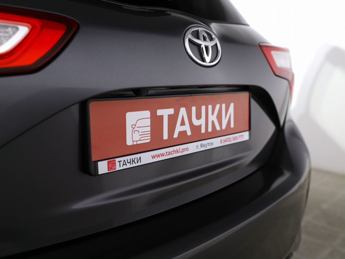 Toyota Vitz 2019 - фото автомобиля