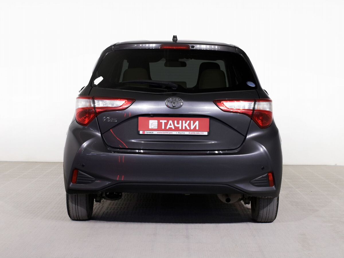 Toyota Vitz 2019 - фото автомобиля