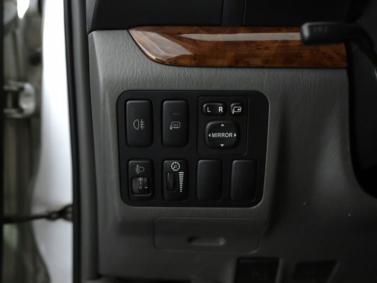 Toyota Land Cruiser Prado 2006 - фото автомобиля