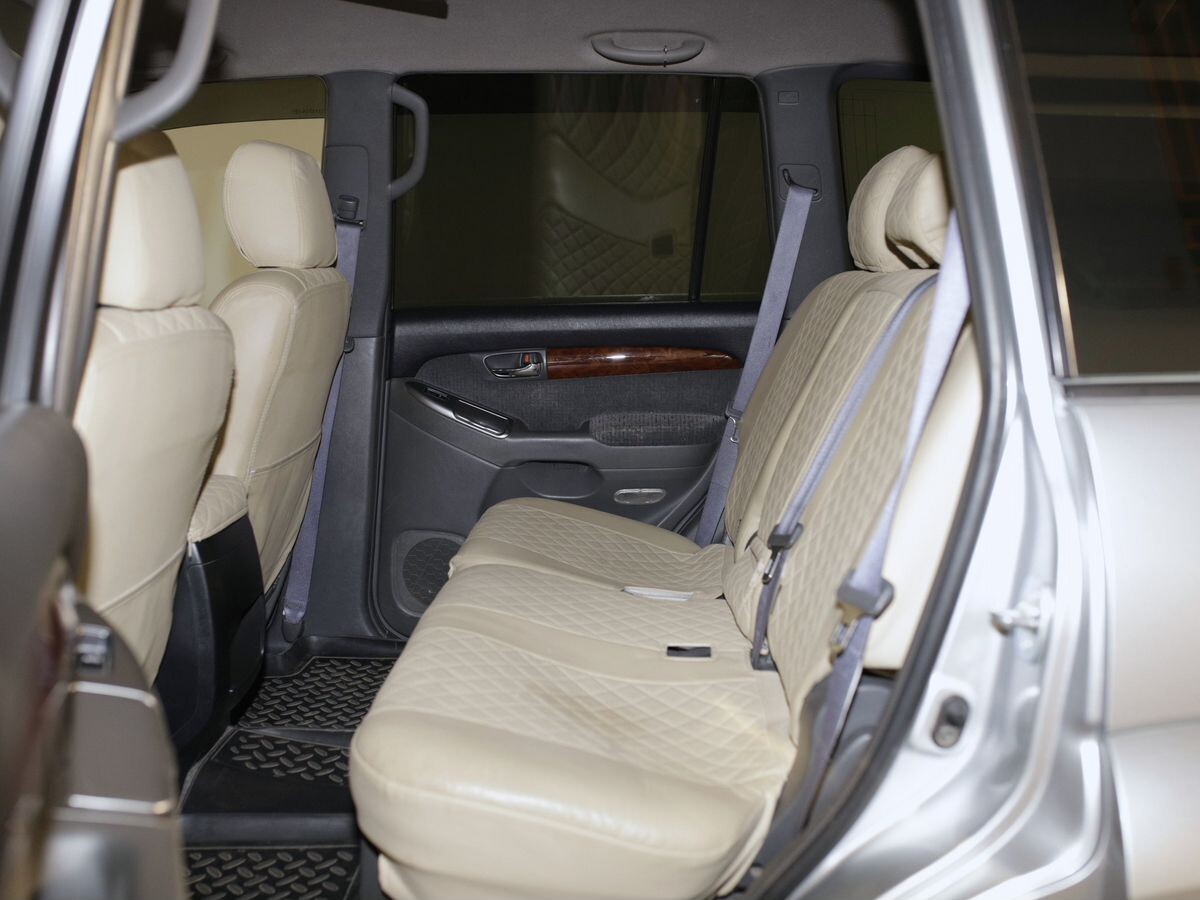Toyota Land Cruiser Prado 2006 - фото автомобиля