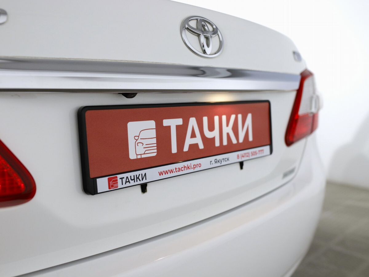 Toyota Premio 2013 - фото автомобиля