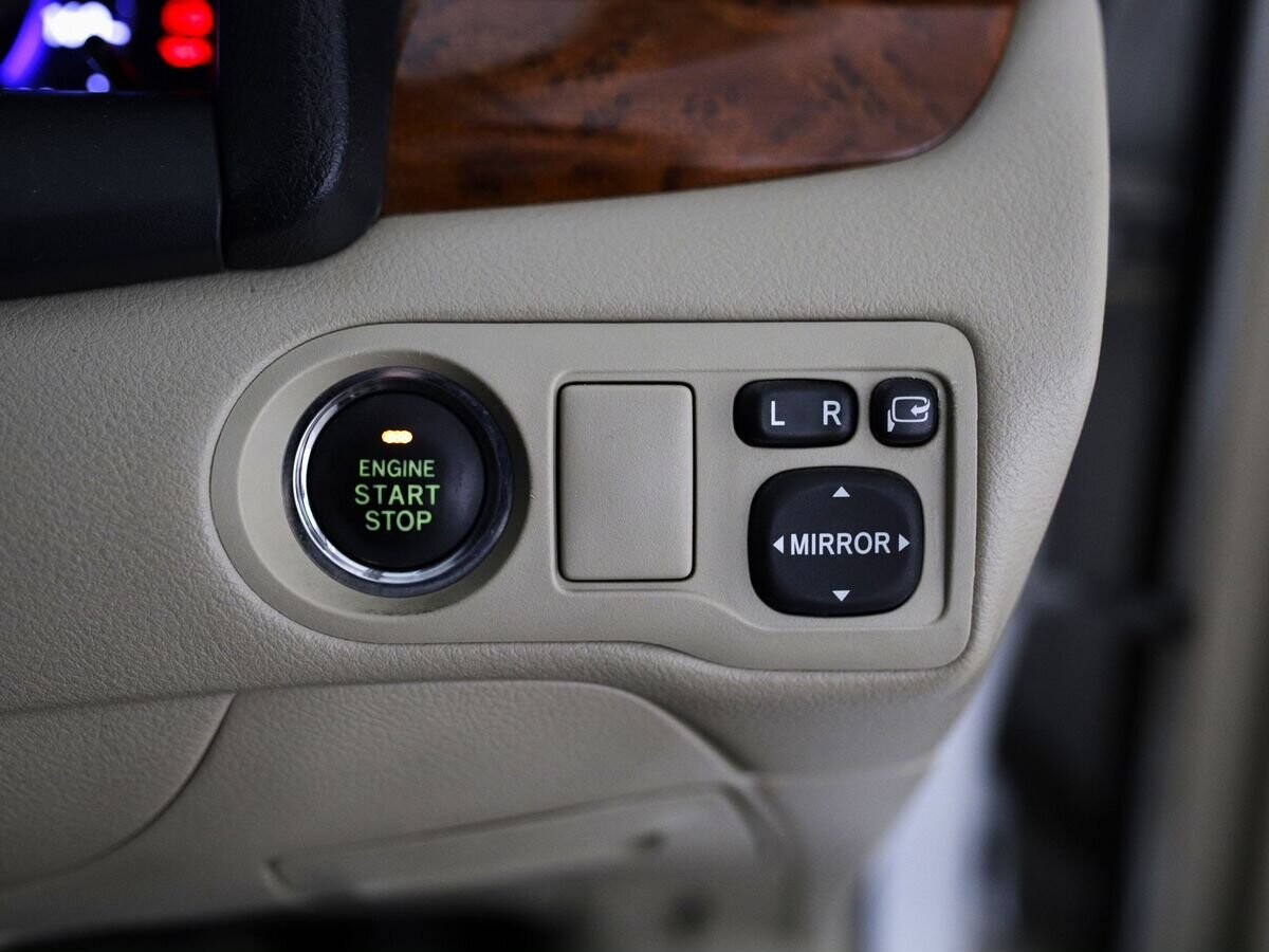 Toyota Premio 2013 - фото автомобиля