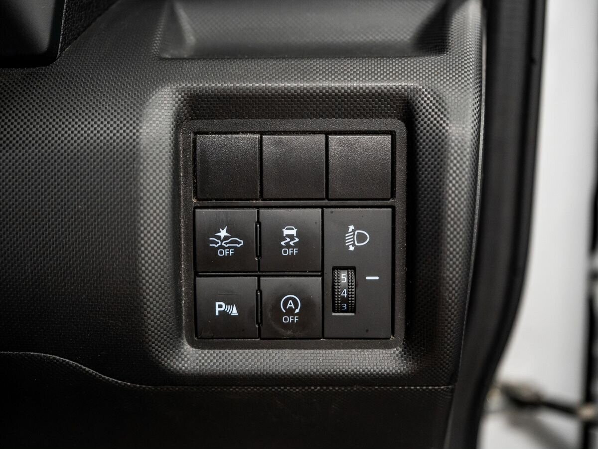 Daihatsu Rocky 2020 - фото автомобиля