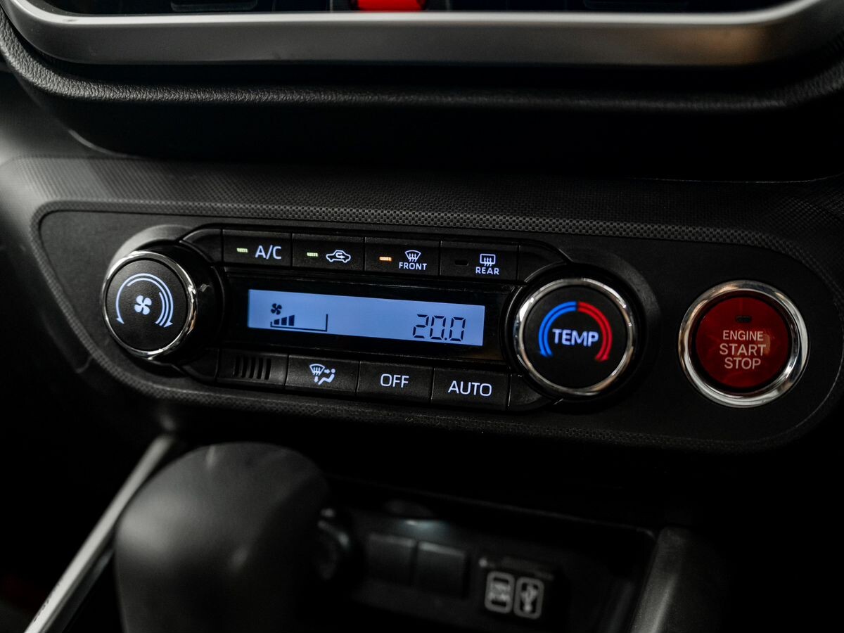 Daihatsu Rocky 2020 - фото автомобиля