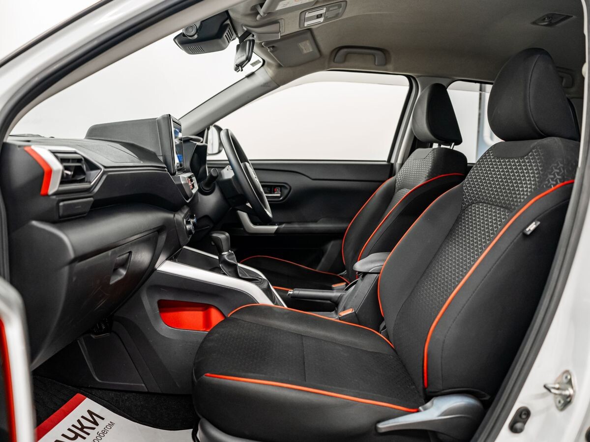 Daihatsu Rocky 2020 - фото автомобиля