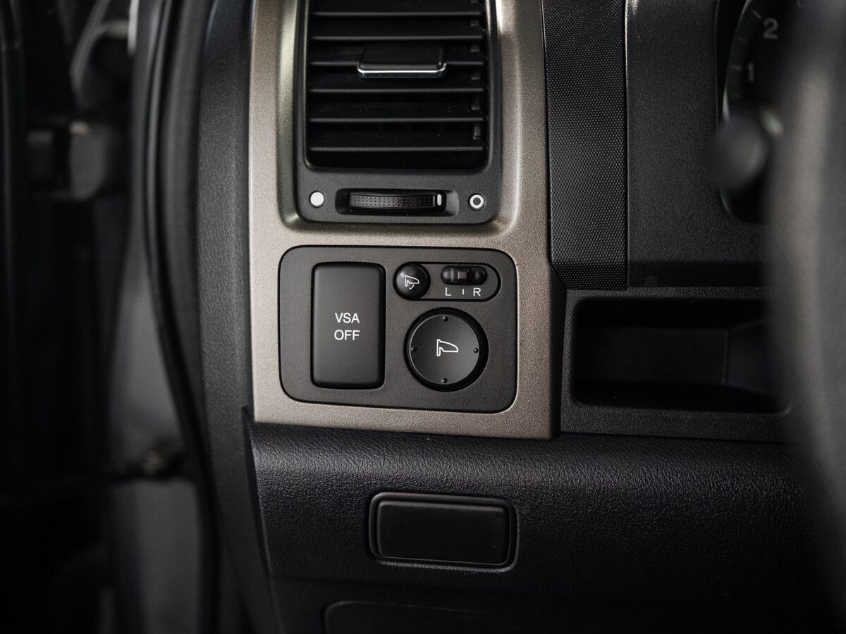 Honda CR-V 2011 - фото автомобиля