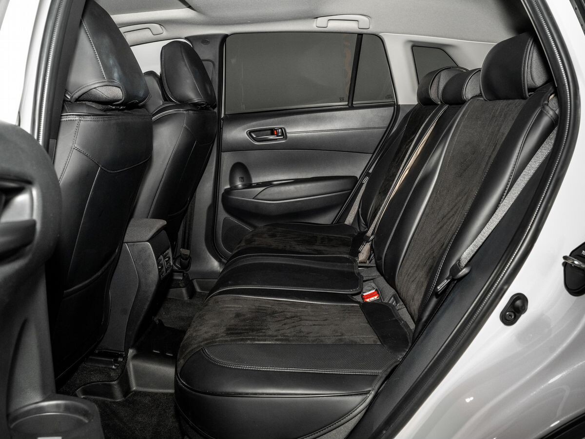 Toyota Corolla Cross 2025 - фото автомобиля