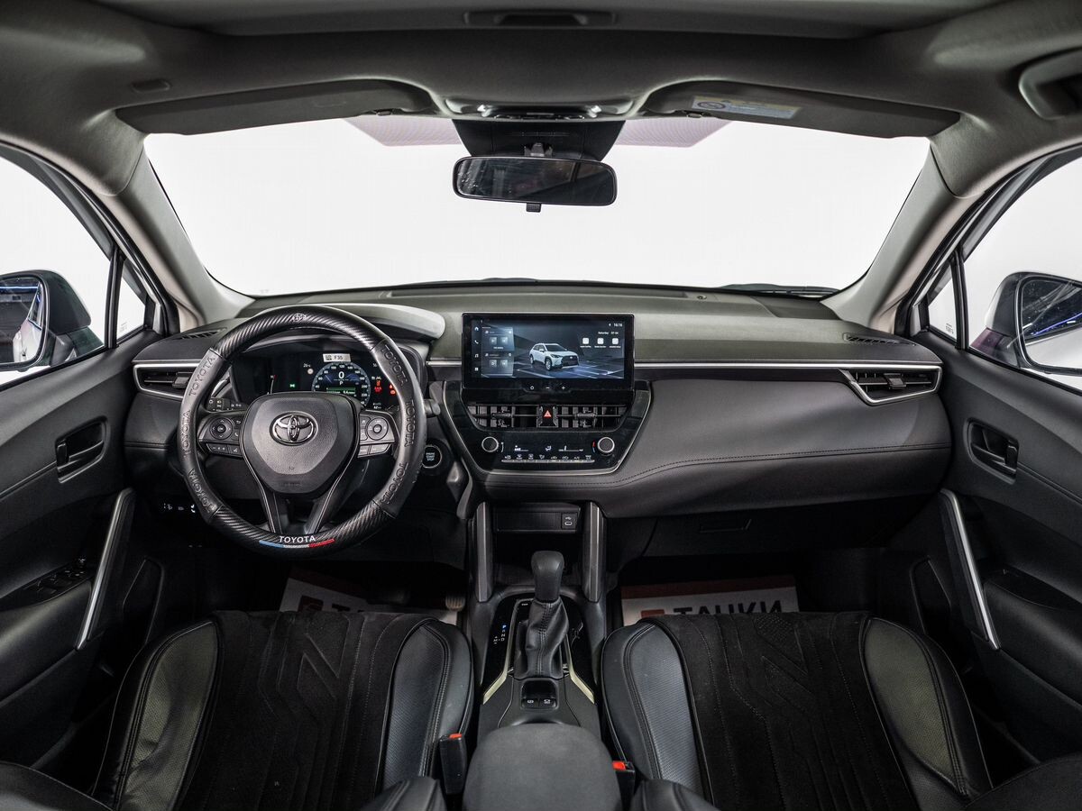 Toyota Corolla Cross 2025 - фото автомобиля