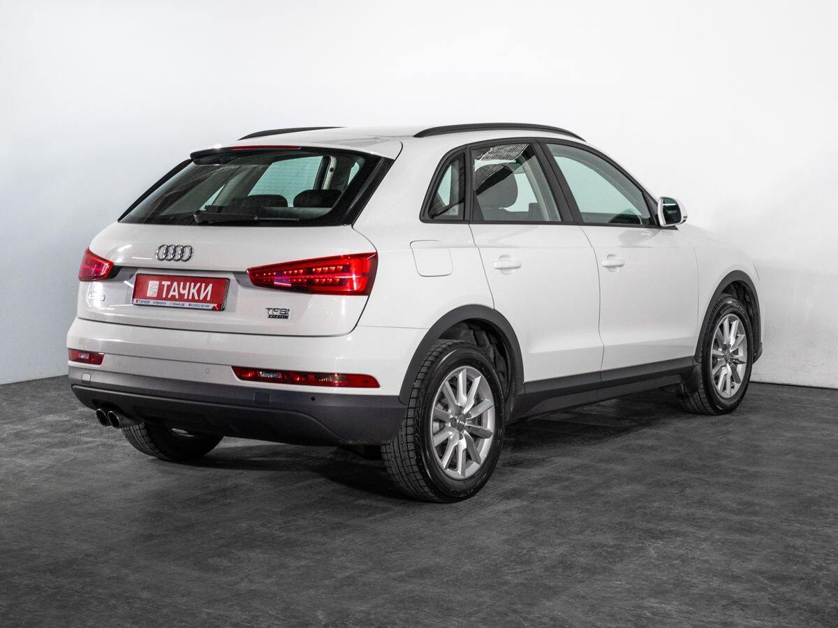 Audi Q3 2015 - фото автомобиля