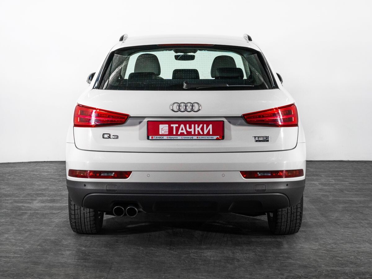 Audi Q3 2015 - фото автомобиля