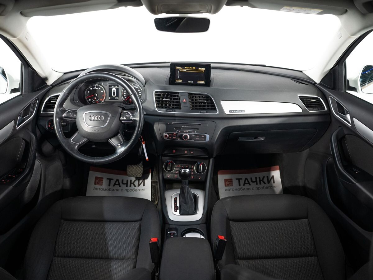 Audi Q3 2015 - фото автомобиля