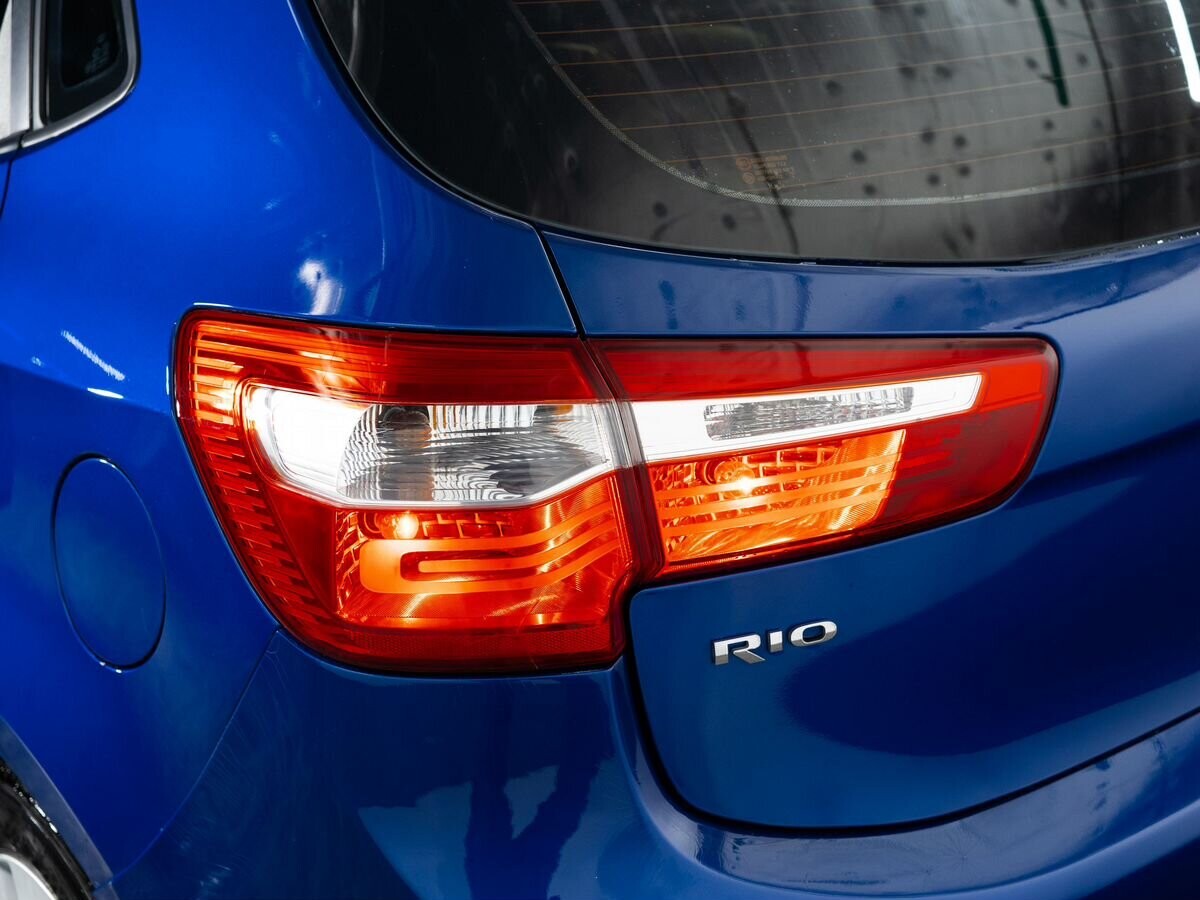 Kia Rio 2013 - фото автомобиля