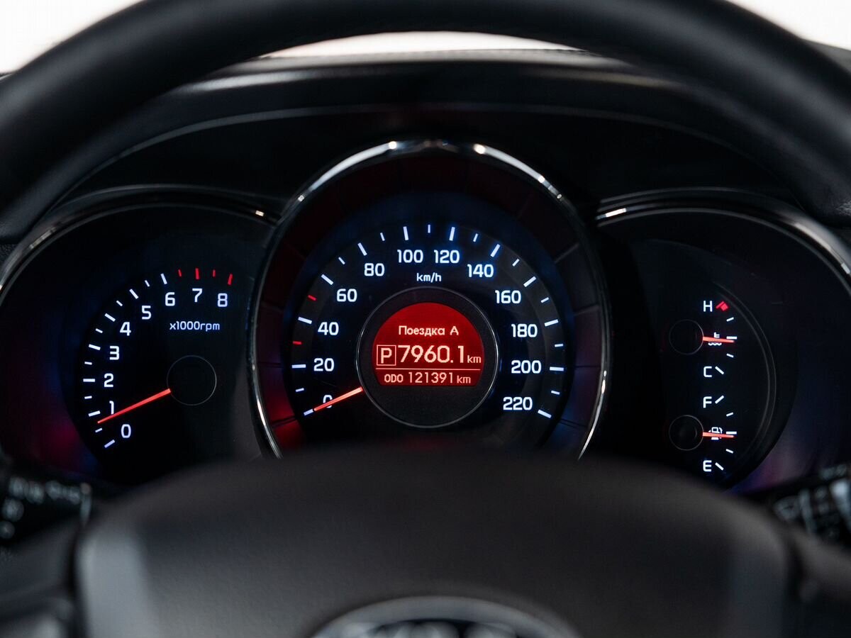 Kia Rio 2013 - фото автомобиля
