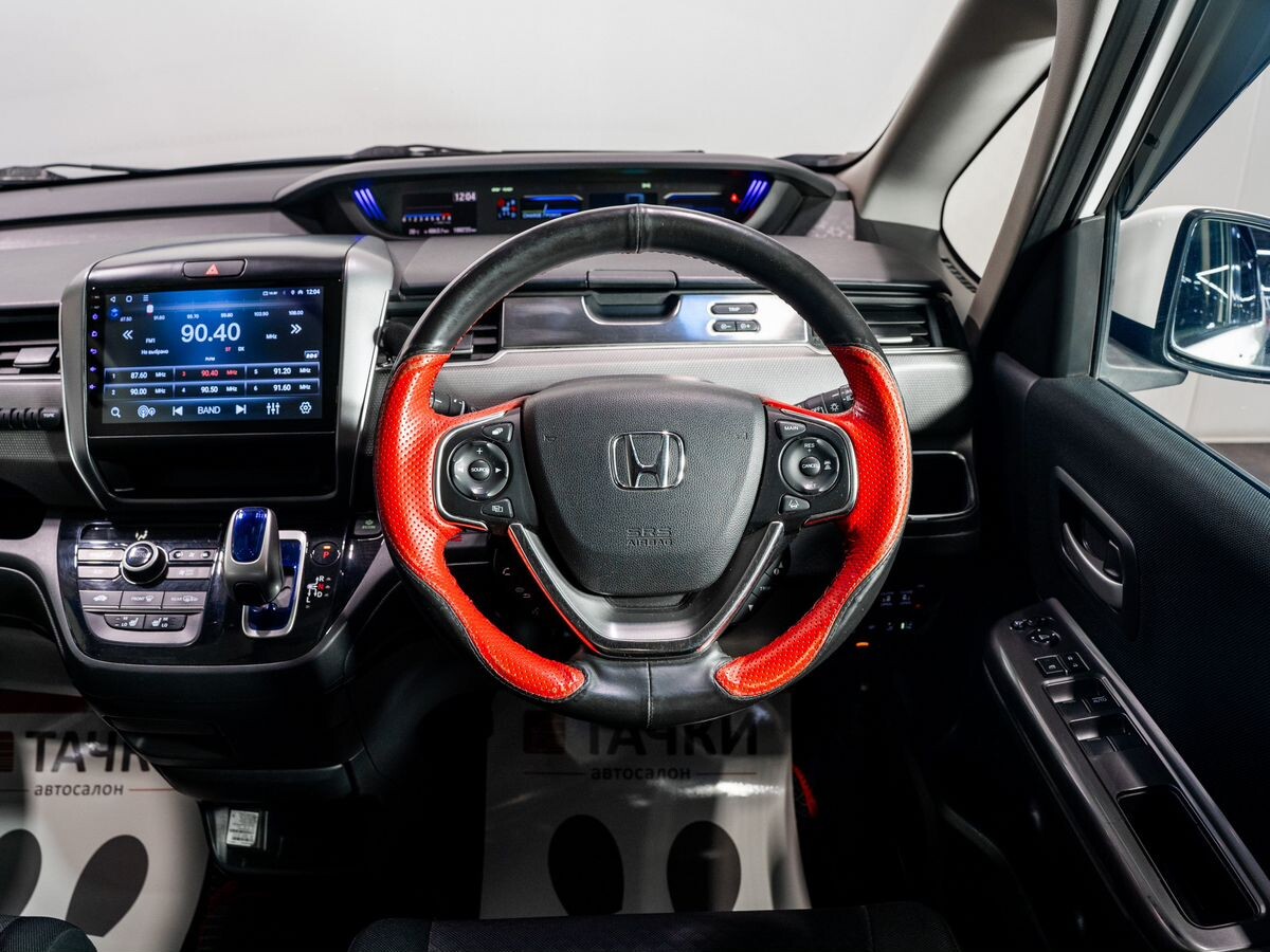 Honda Freed 2016 - фото автомобиля