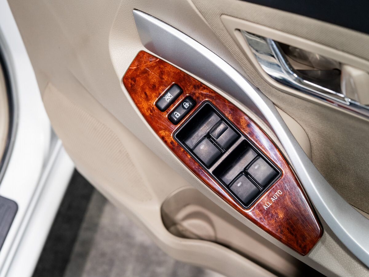 Toyota Premio 2014 - фото автомобиля