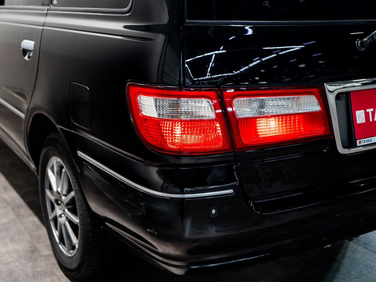 Nissan Presage 1998 - фото автомобиля
