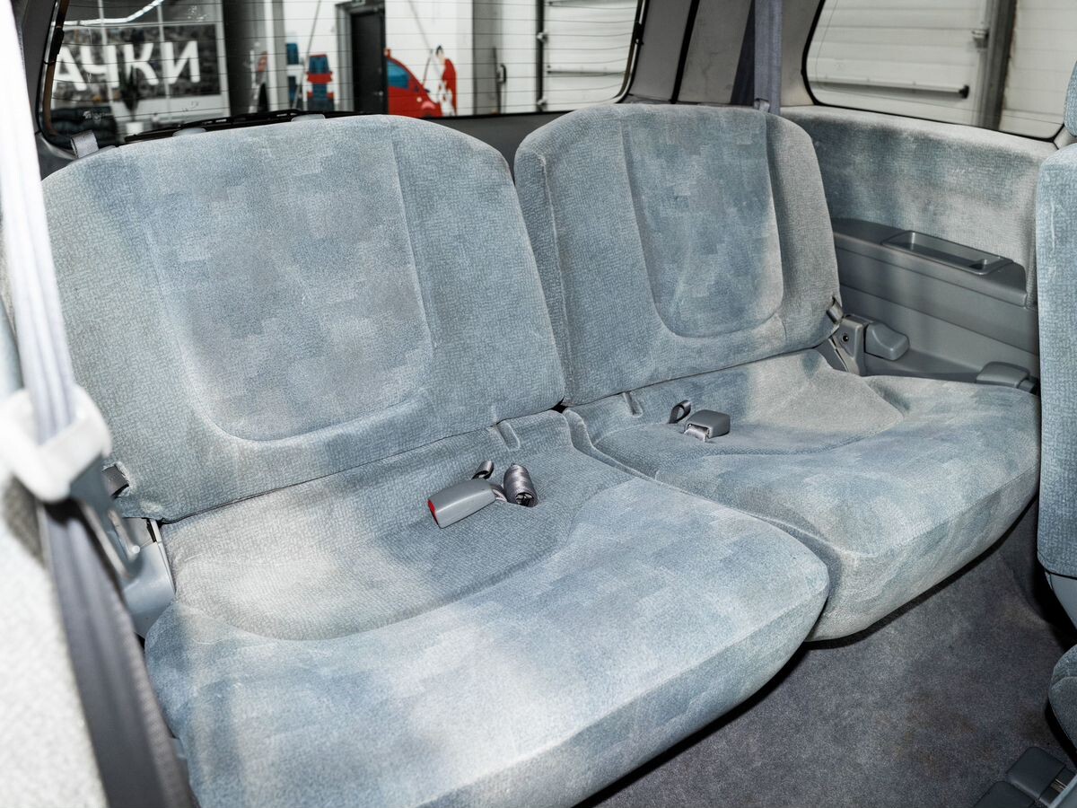 Nissan Presage 1998 - фото автомобиля