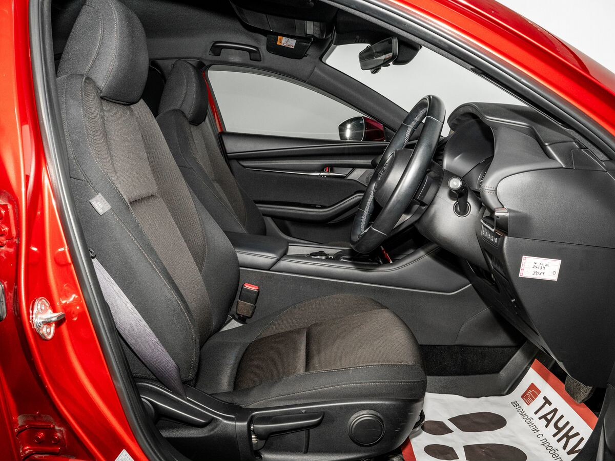Mazda Mazda3 2019 - фото автомобиля