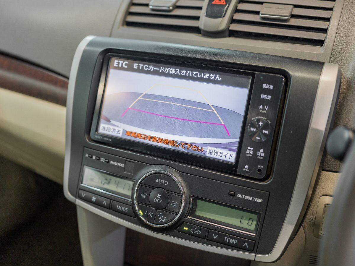Toyota Premio 2011 - фото автомобиля