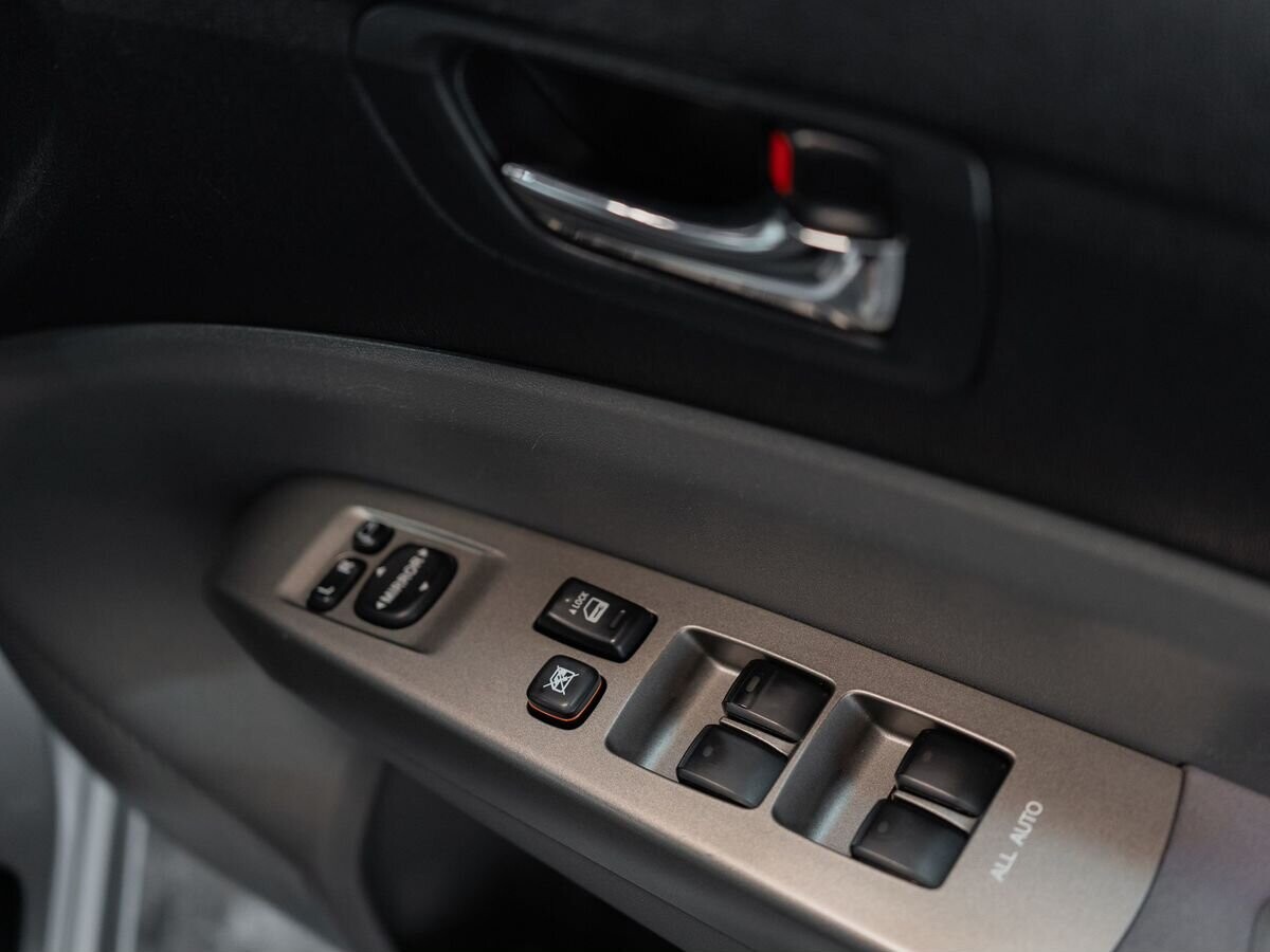 Toyota Prius 2008 - фото автомобиля