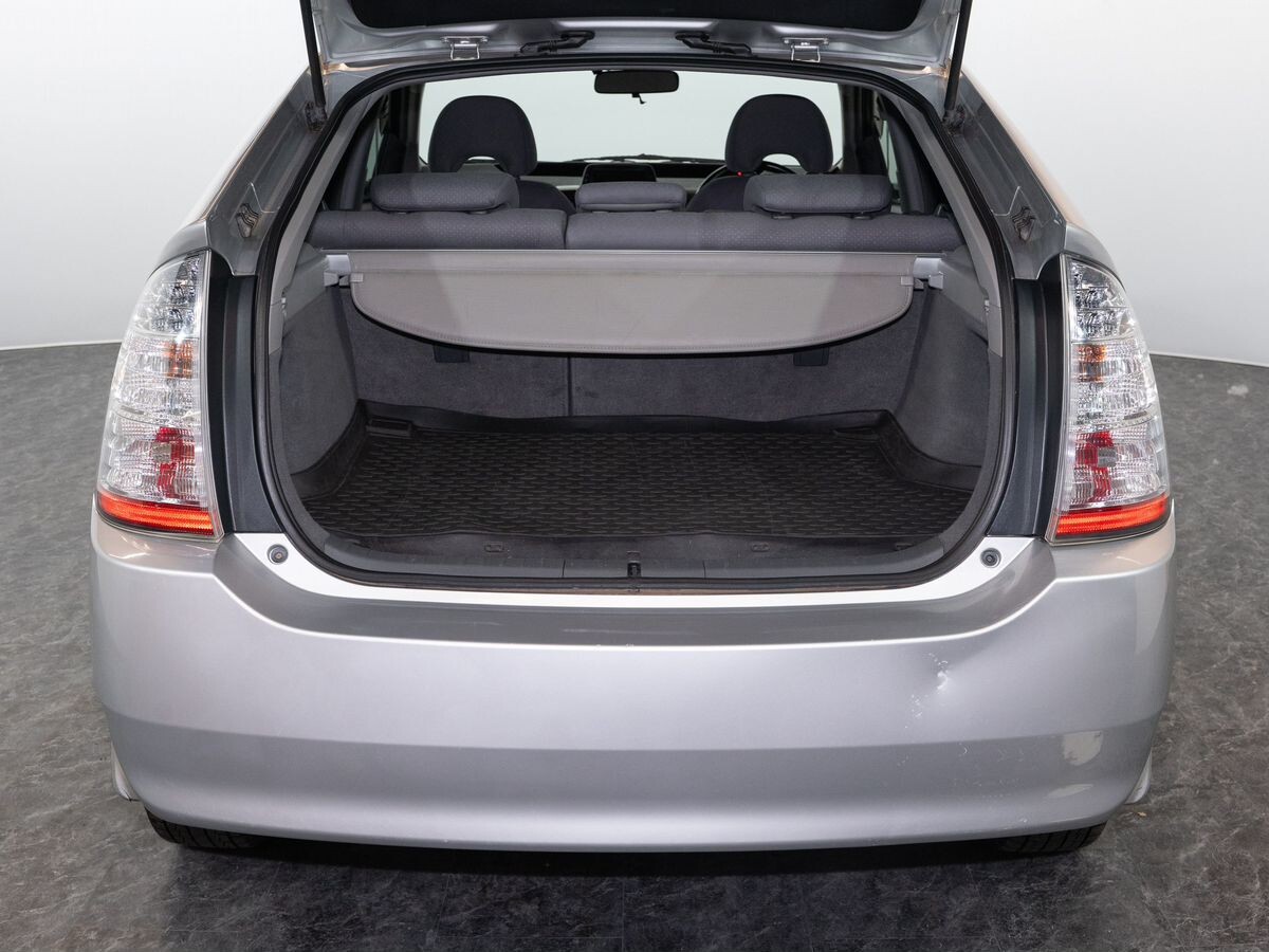 Toyota Prius 2008 - фото автомобиля