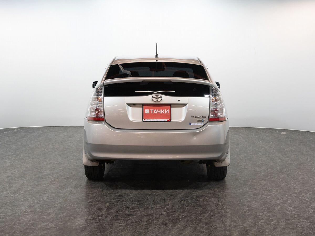 Toyota Prius 2008 - фото автомобиля