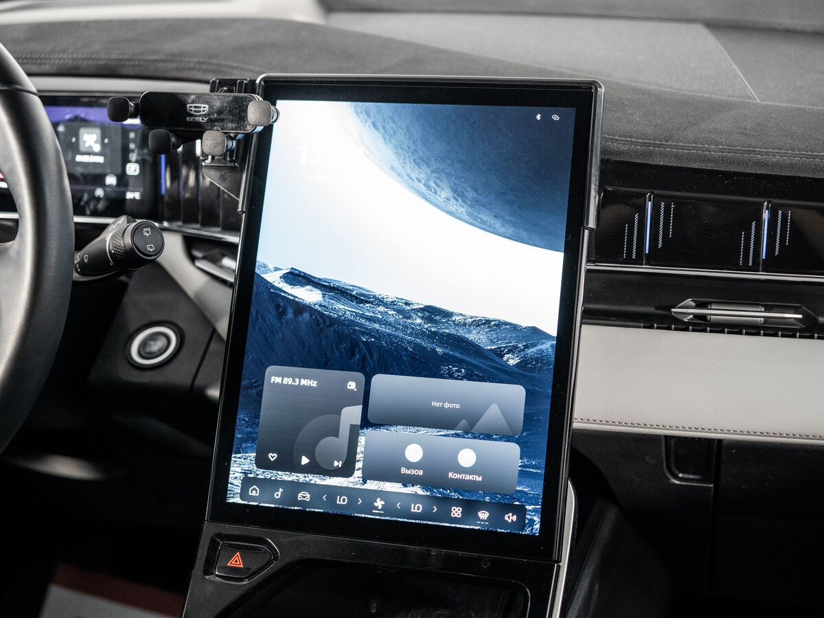 Geely Atlas 2024 - фото автомобиля