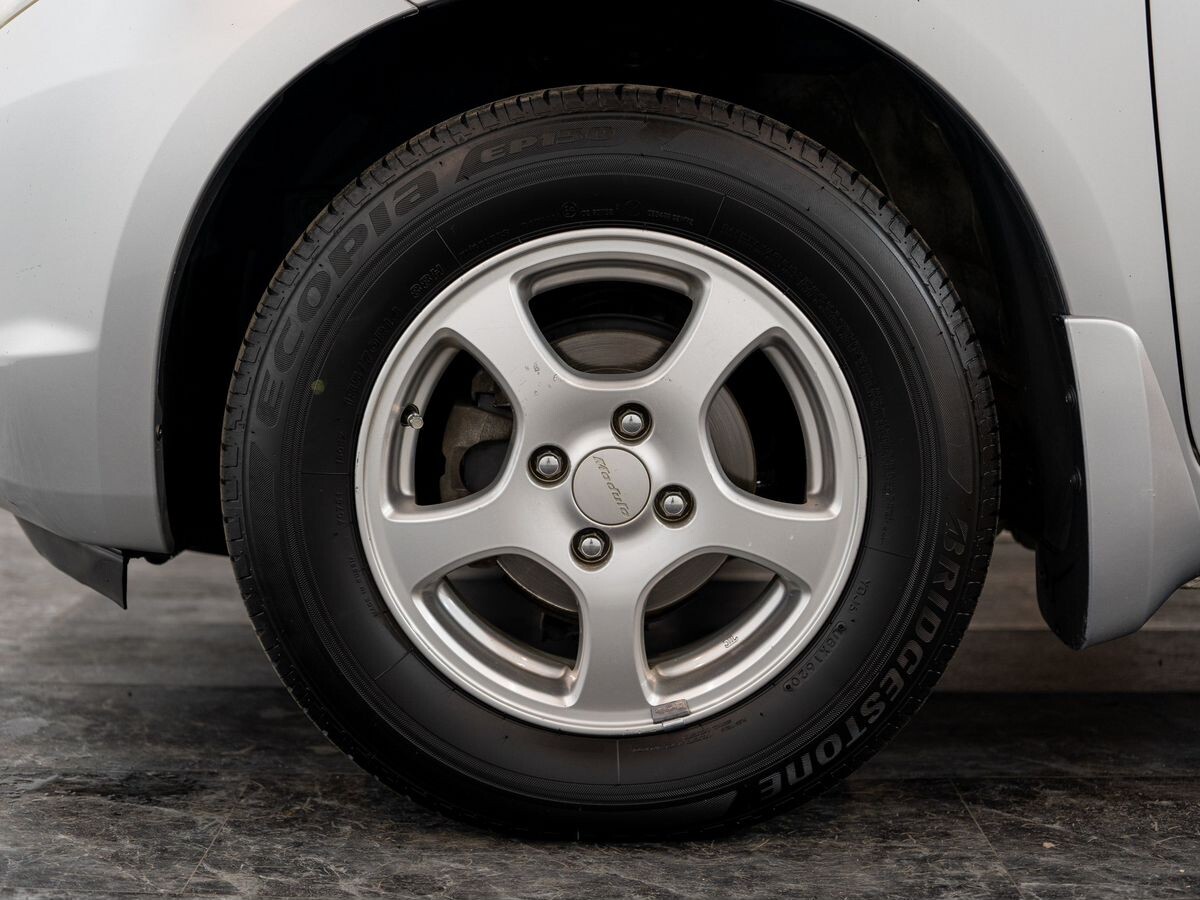 Honda Fit 2010 - фото автомобиля